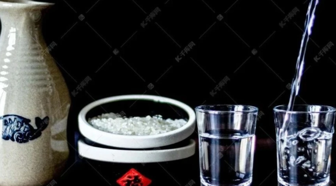 酒企年报及一季报定调全年步入纾压节奏，行业进入筑底期