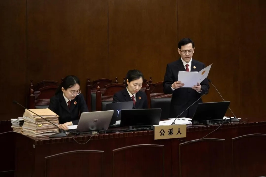 股票配资工作合法吗_FOF基金操纵证券市场_私募基金反侦查措施