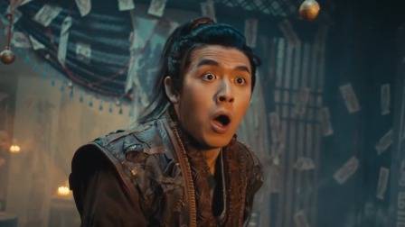 神医小伙被村民坑，与古代丧尸同关一屋险些被咬