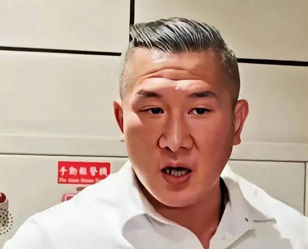 _配资炒股报警_天创时尚董事长李林配资炒股案件